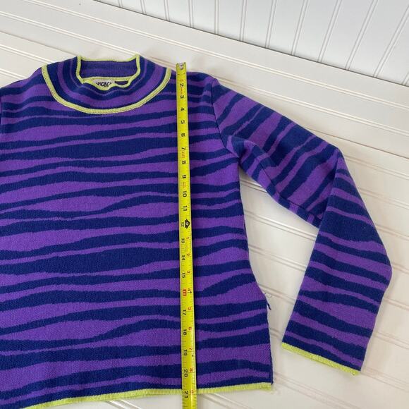Urban Outfitters Mandinga Womens Wool Blend Purple Tiger Pullover Sweater Size M - Picture 7 of 7